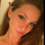 bustyblondebabe21