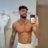 chris_topher413
