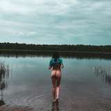 toplesshiking22