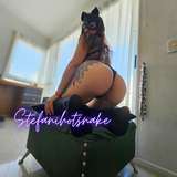 stefanihotsnakefree