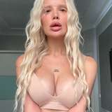 nora_seliora